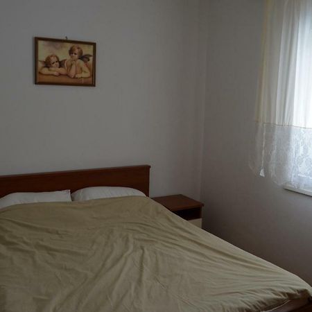 Apartments Antonio Башка Екстер'єр фото